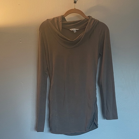 CAbi style 249 rn 54077 Knit‎ Cowl Neck Long Sleeve Taupe Top Size Medium - Picture 1 of 8